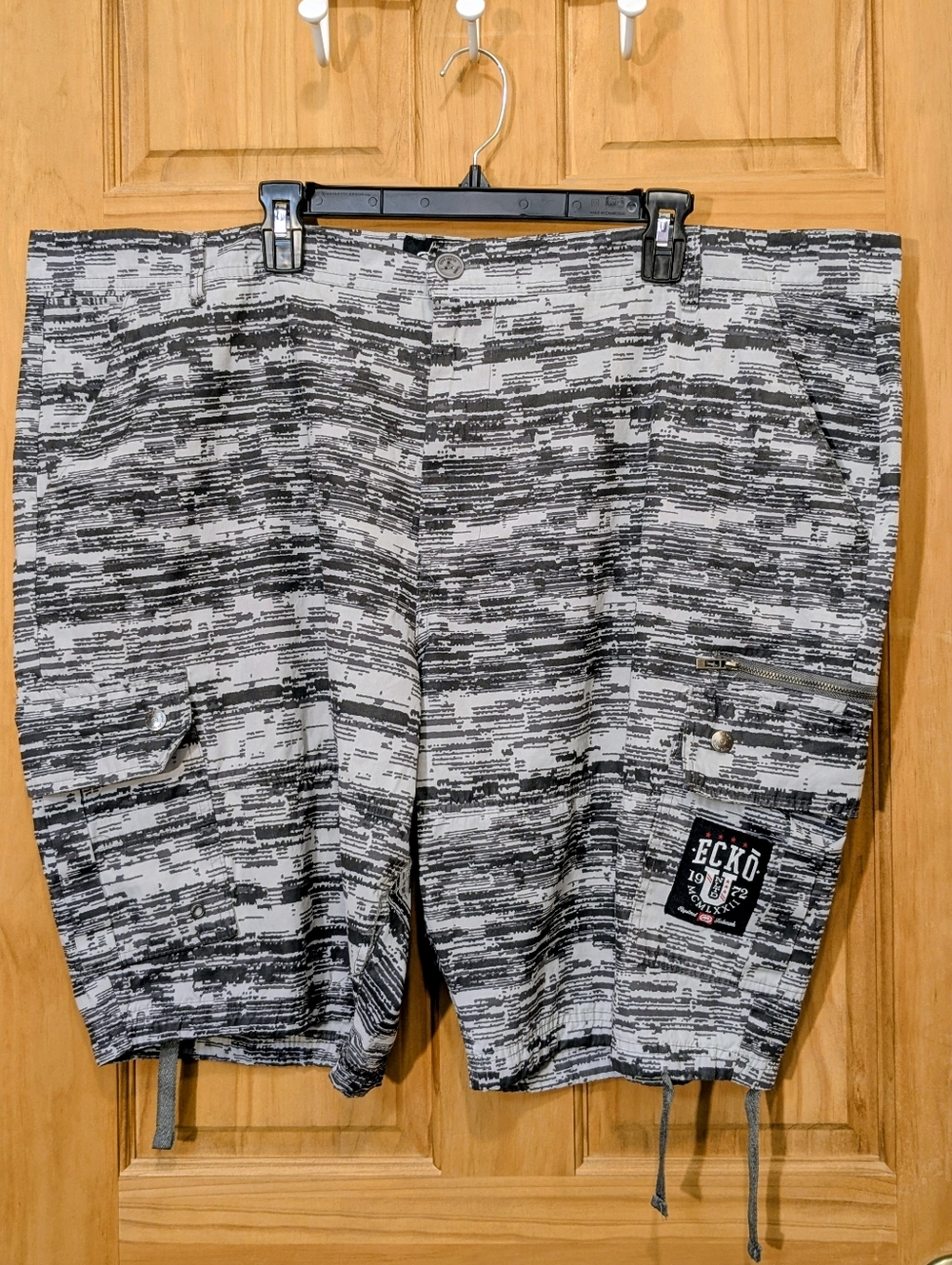 Ecko Unltd Cargo Shorts Smoke Texture Camo Gray Black Ripstop Streetwear Mens 48